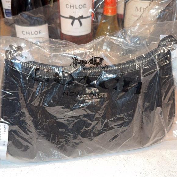 Coach Handbags - Teri Shoulder Bag in Spazzolato leather